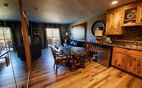 The Retreat On Charleston Peak